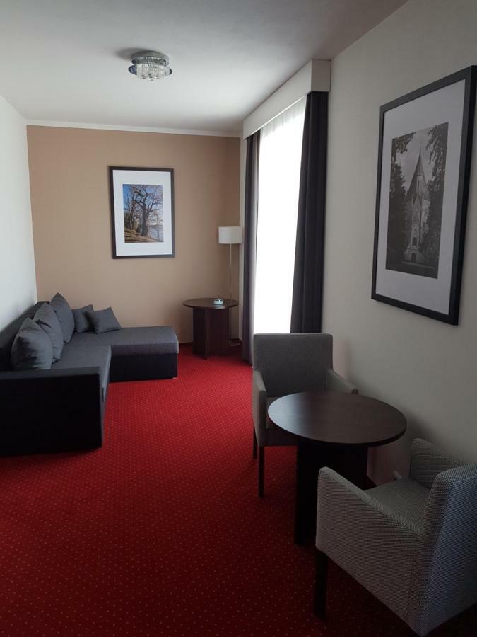 Wellness Hotel Harmonie Trebon Exterior photo