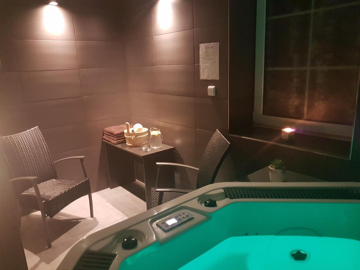 Wellness Hotel Harmonie Trebon Exterior photo